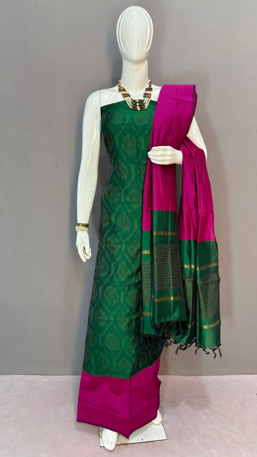 Salwar Set - PKHSS18-SCSMDIDCD-02