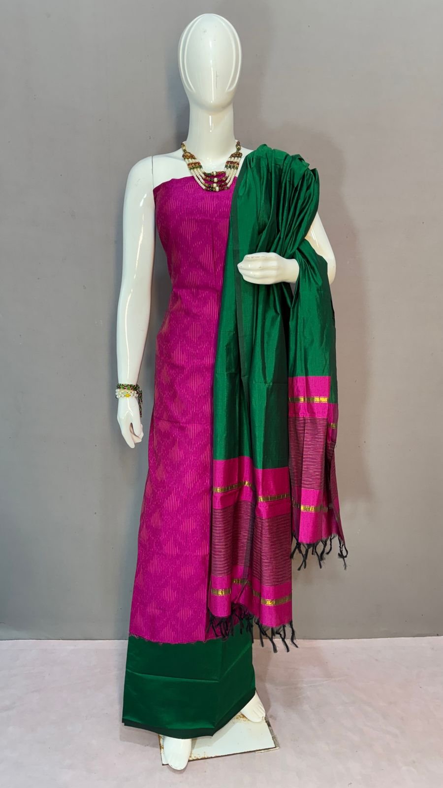 Salwar Set - PKHSS18-SCSMDIDCD-09