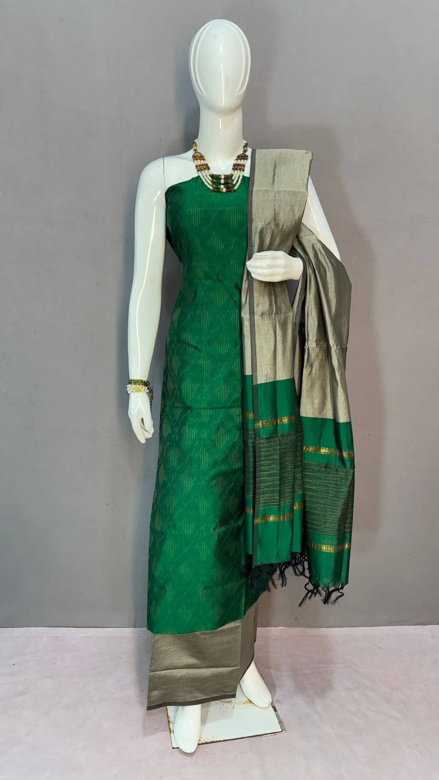 Salwar Set - PKHSS18-SCSMDIDCD-16