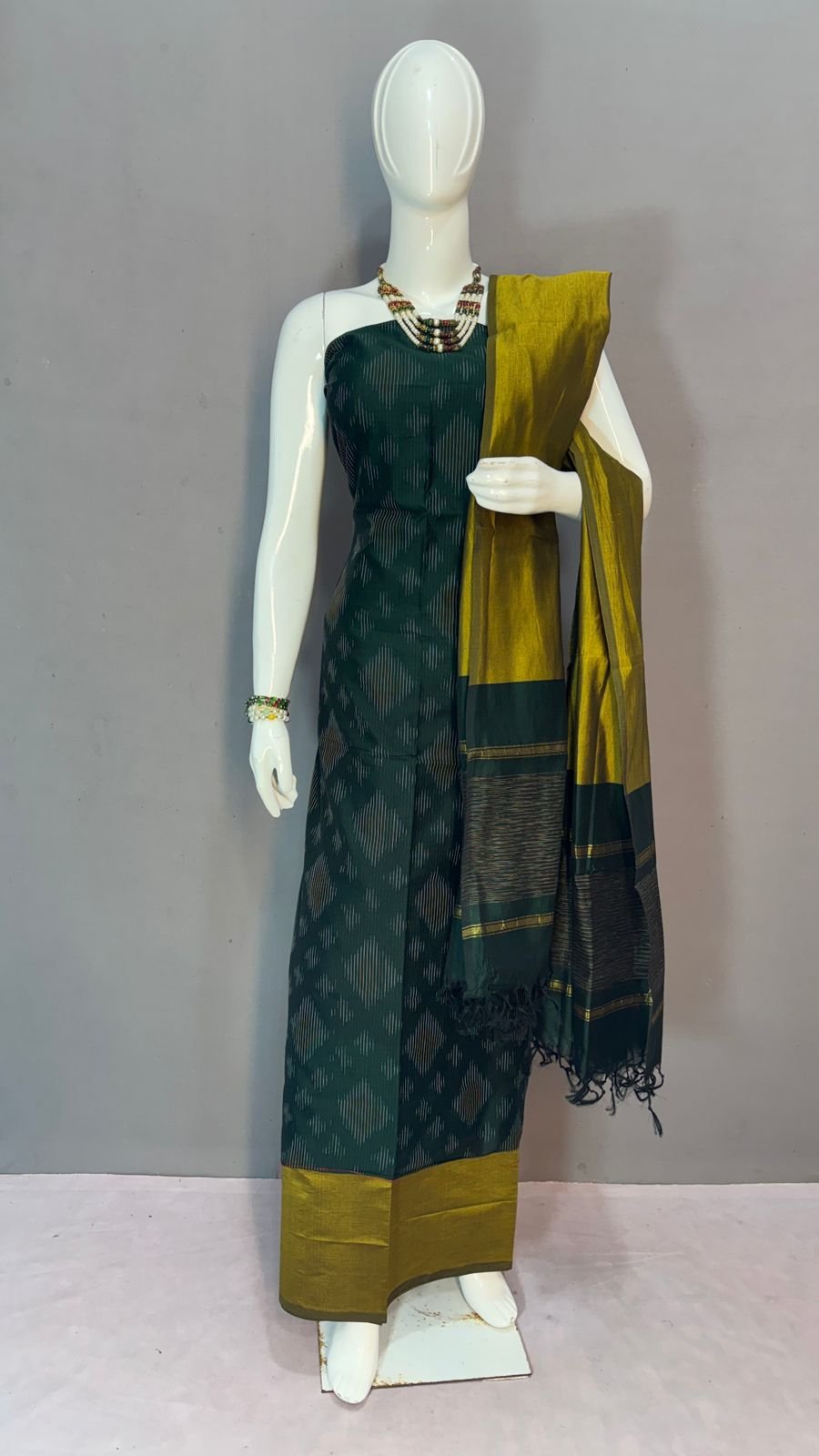 Salwar Set - PKHSS18-SCSMDIDCD-25