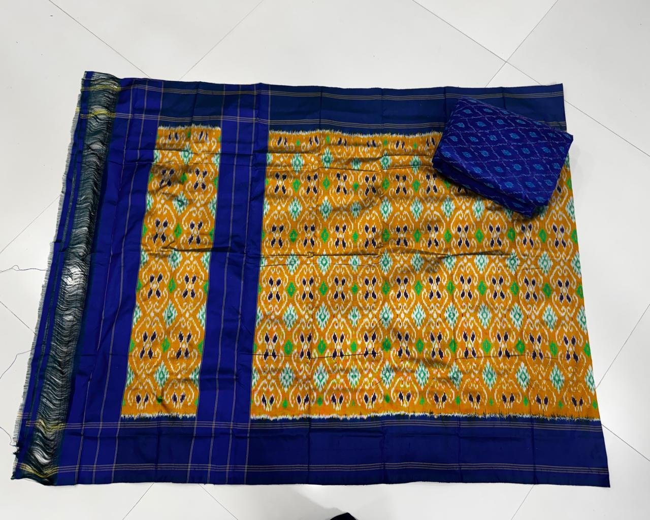 Salwar Set - PSDHG18-SDSTDFSCD-05