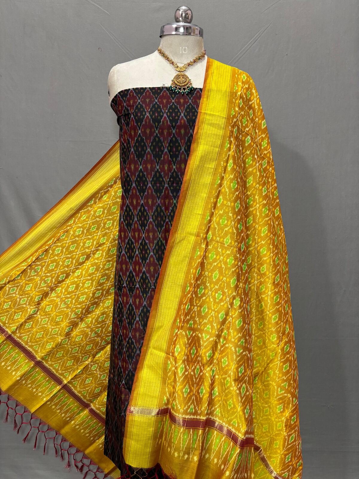 Salwar Set - PSSIG09-SCDTDEESC-12