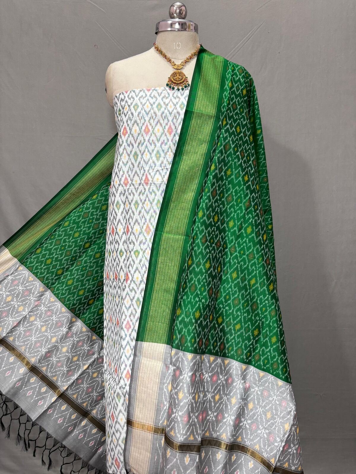 Salwar Set - PSSIG09-SCDTDEESC-35