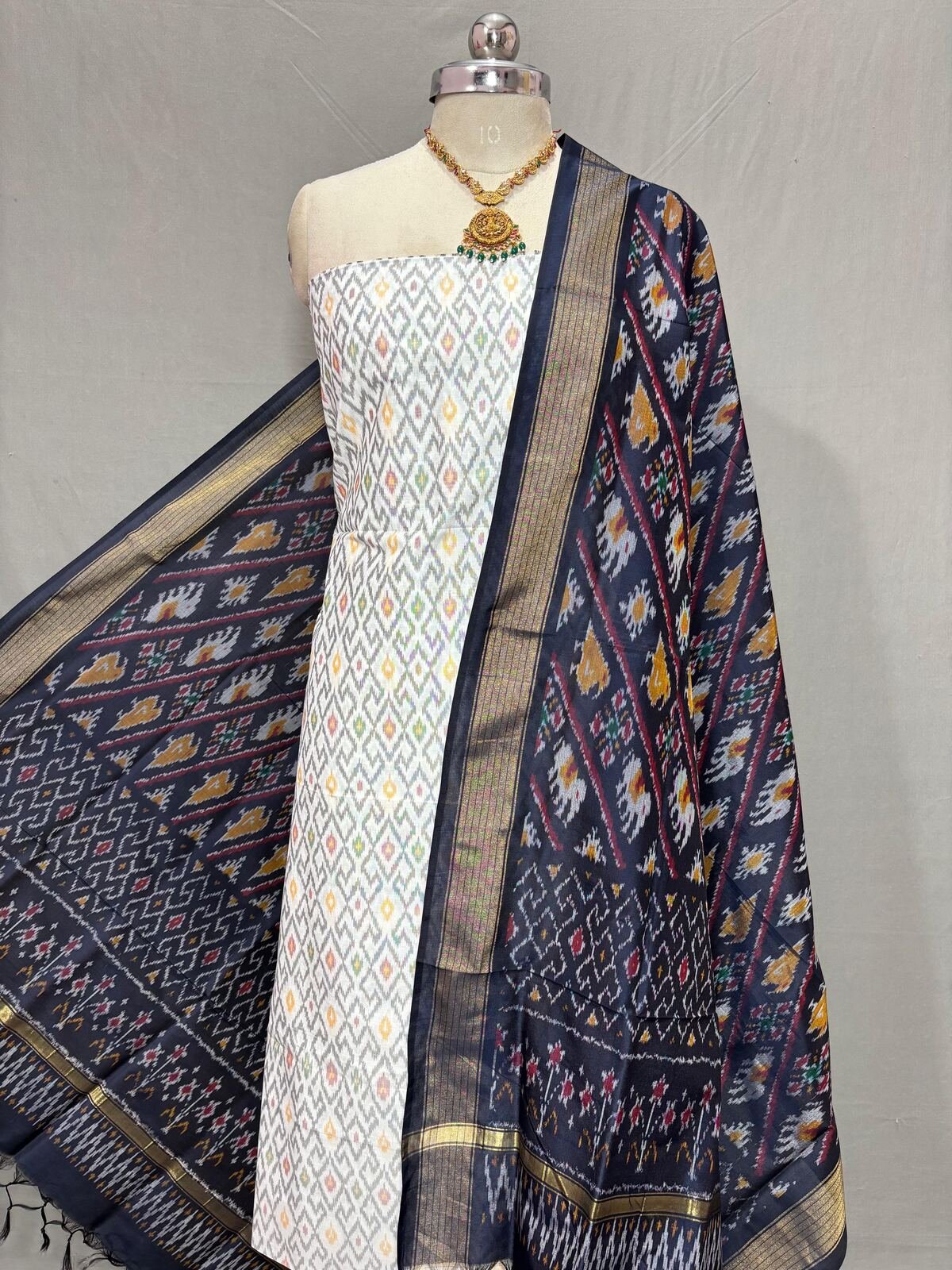Salwar Set - PSSIO06-SCDTDESDC-28