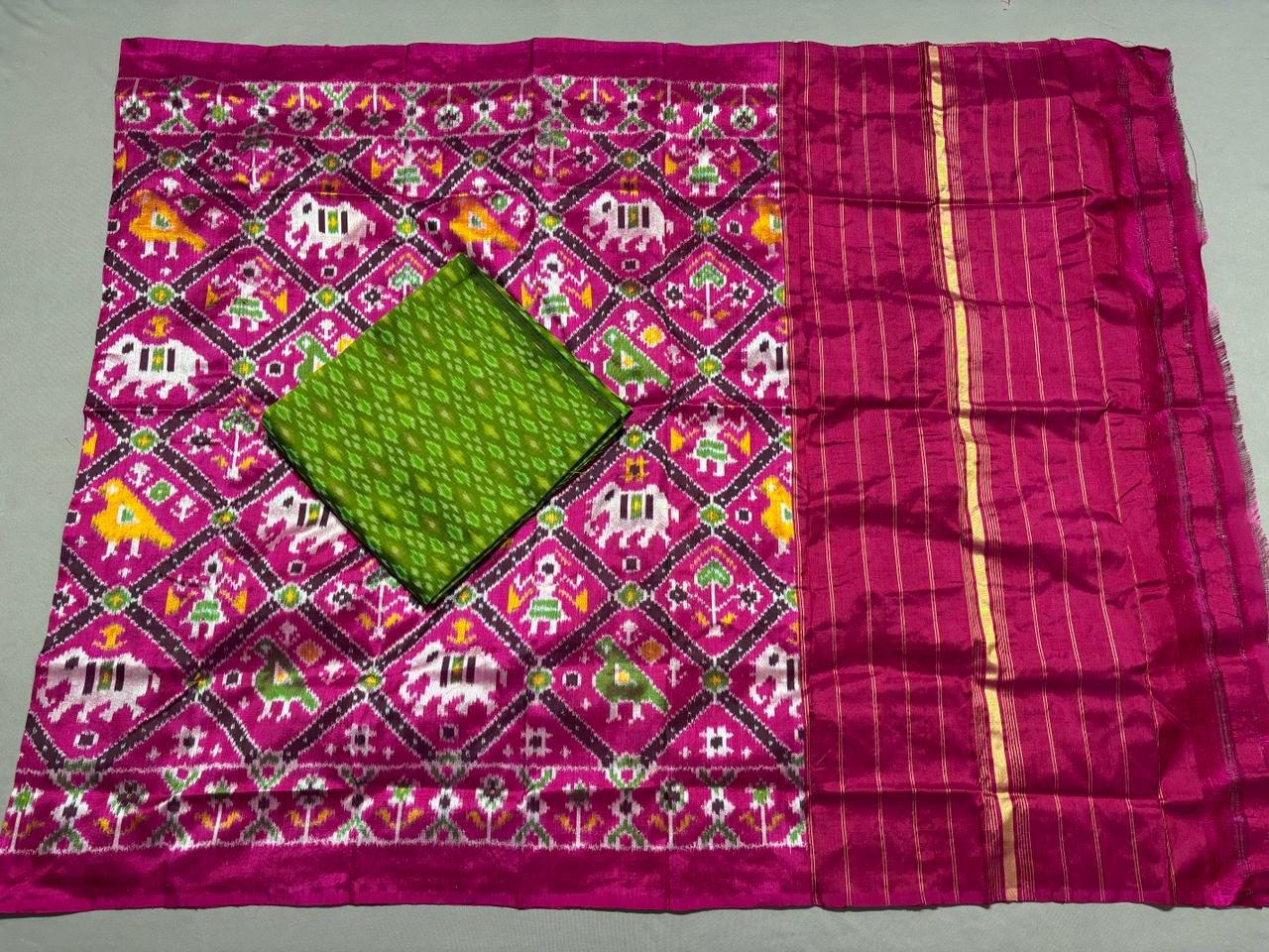Silk Dupatta Sico Top - PSSIY19-SDSTCFBCD-12