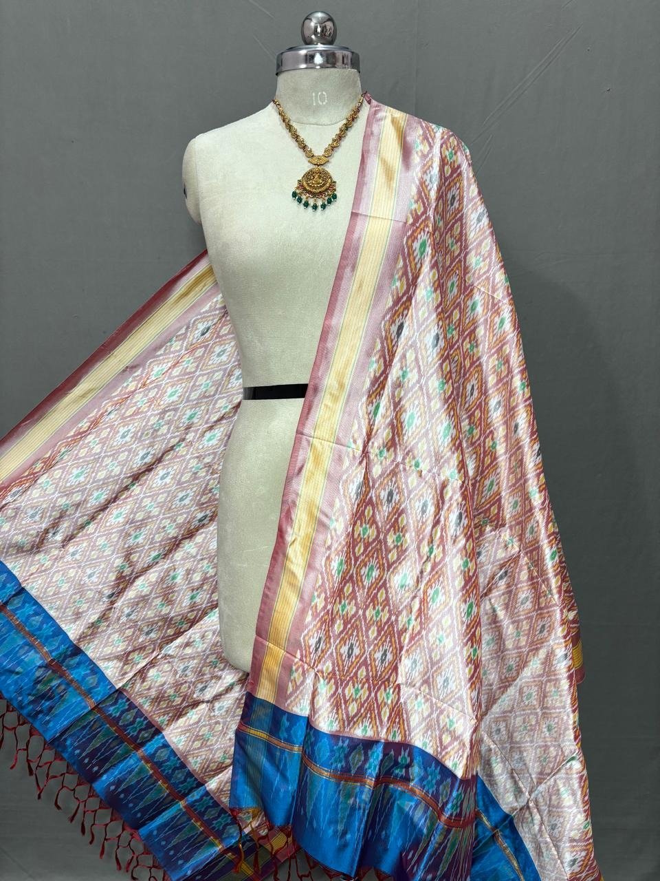 Silk Dupatta - PSSIY08-ISDPCZSDC-02