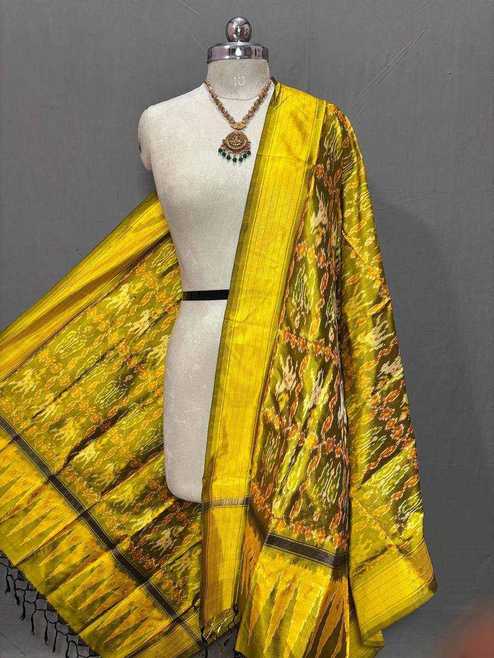 Silk Dupatta - PSSIY30-ISDPCZSCD-01