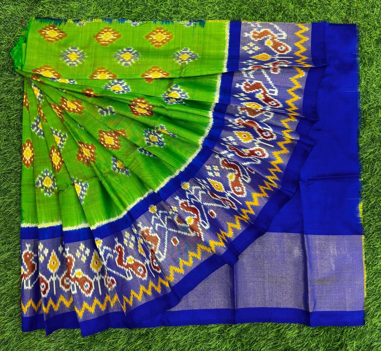 Silk Lehenga - PSDHS07-ZSLGCINDC-02