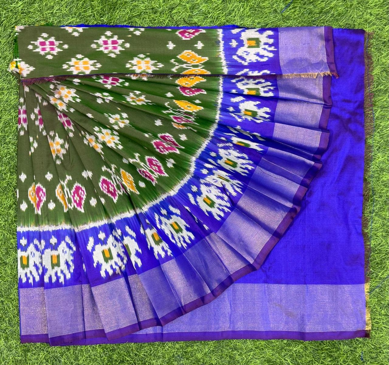 Silk Lehenga - PSDHS15-ZSLGCZCDC-58