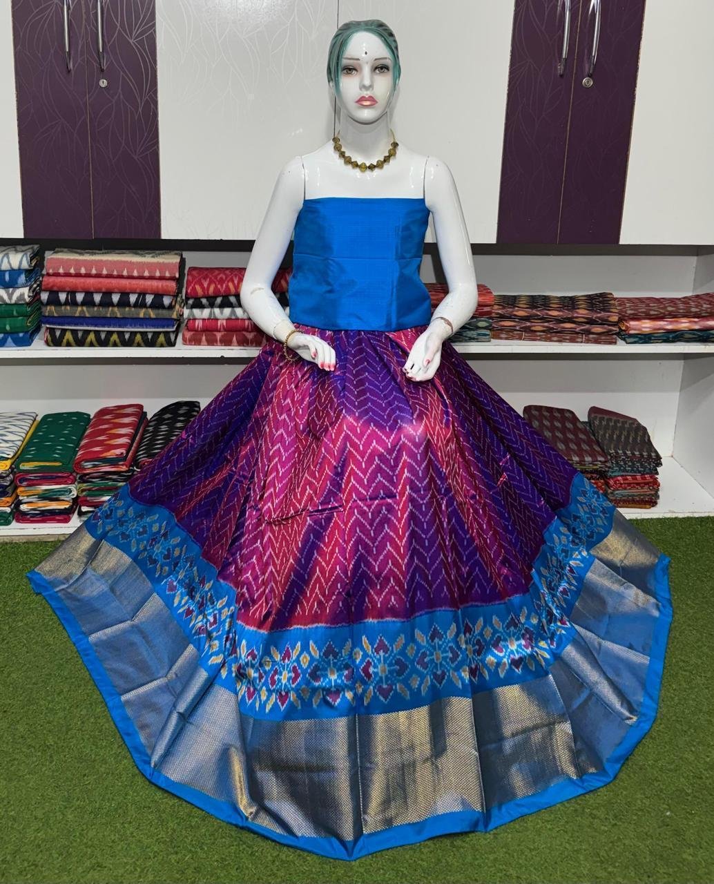 Silk Lehenga - PSRGY18-FSLGDSZDC-14