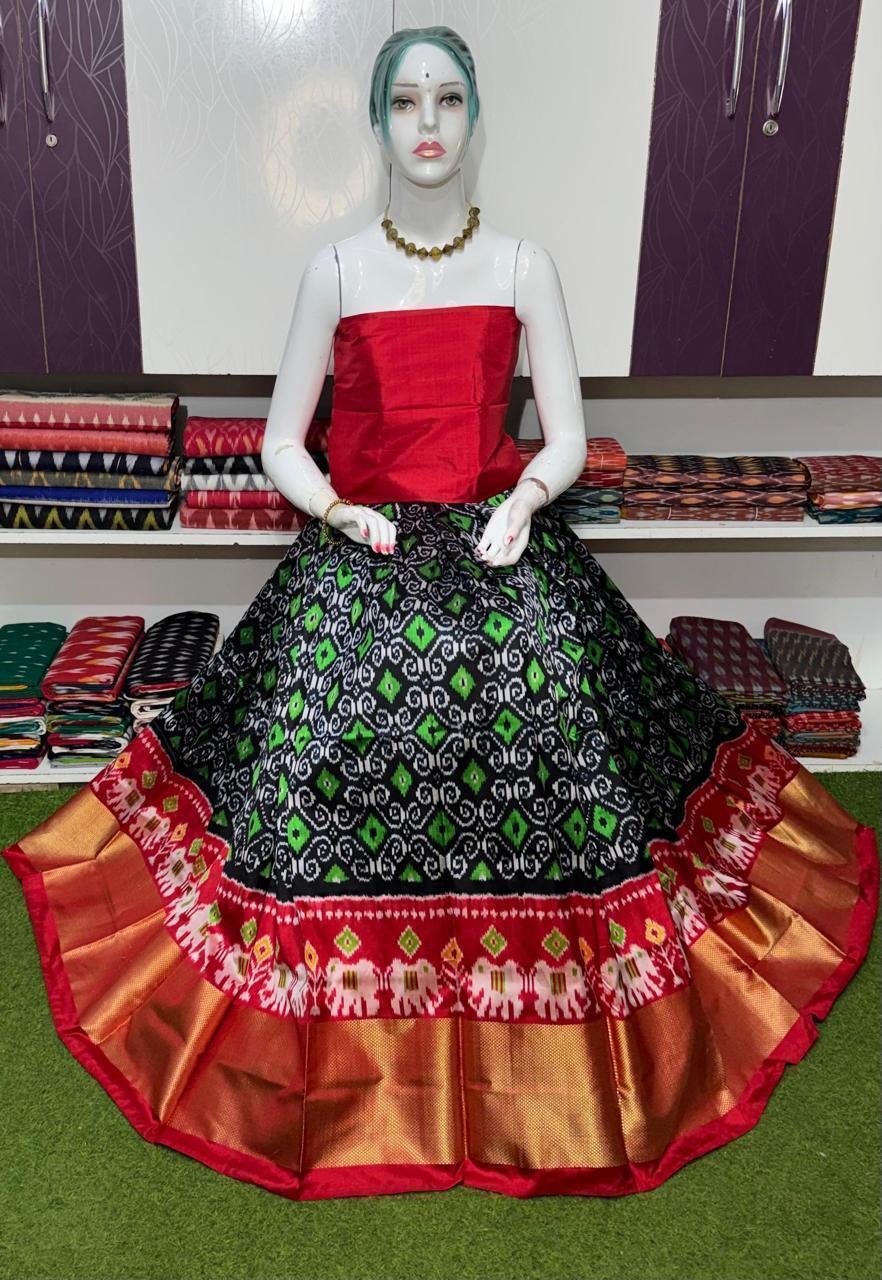 Silk Lehenga - PSRGY18-FSLGDSZDC-15