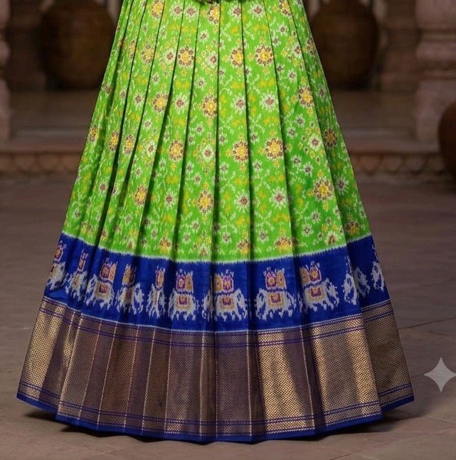 Silk Lehenga - PSSIL07-FSLGDSSCC-03