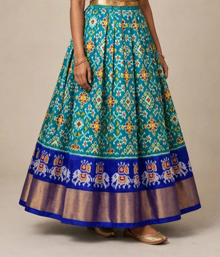 Silk Lehenga - PSSIO04-FSLGDSBDC-01