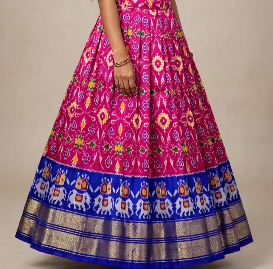Silk Lehenga - PSSIO12-FSLGDSBCC-10