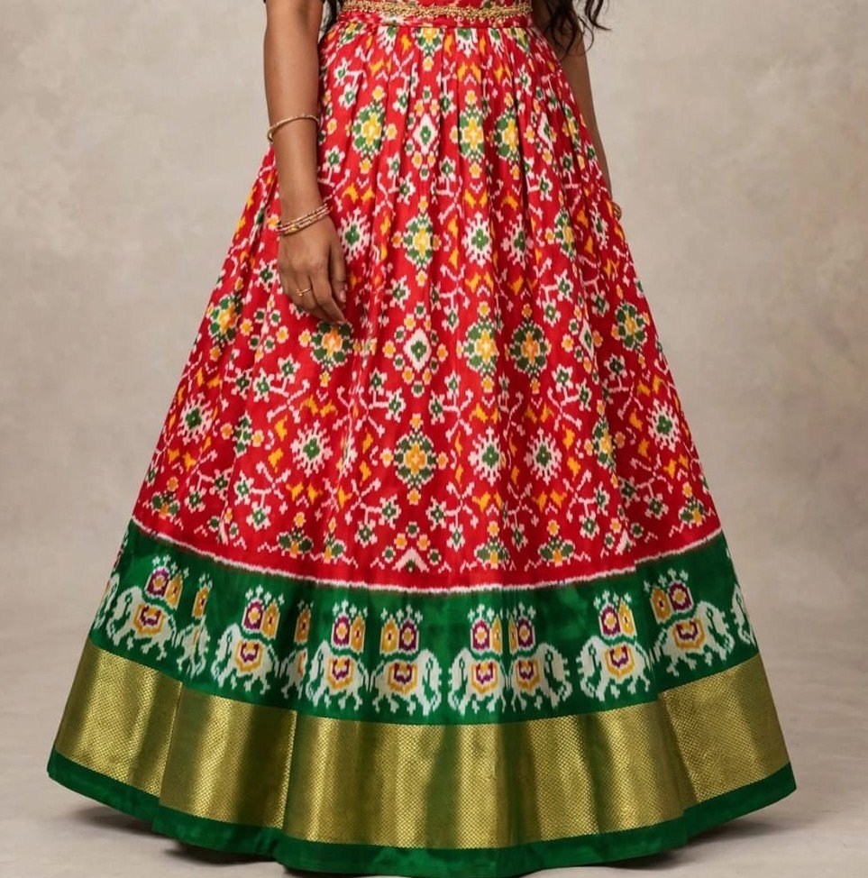 Silk Lehenga - PSSIO12-FSLGDSBCC-14