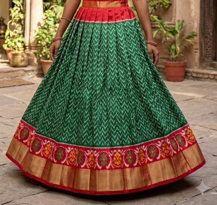 Silk Lehenga - PSSIS27-FSLGCSBCC-21